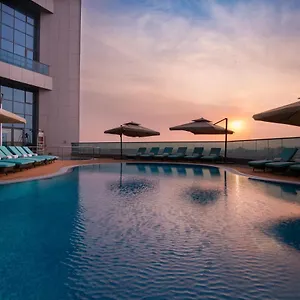 מלון Millennium Place Barsha Heights, דובאי